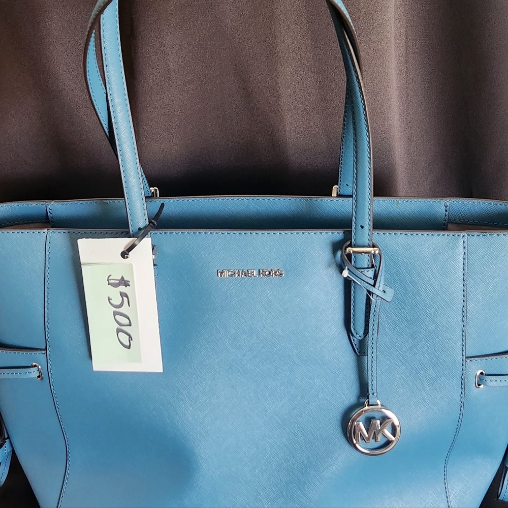 BRAND NEW.  Michael Kors Travel Tote